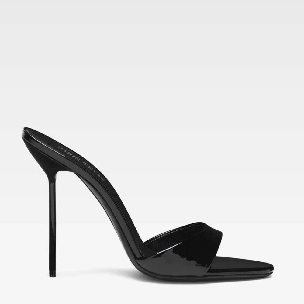 Paris Texas LIDIA MULE
BLACK PATENT LEATHER MULE